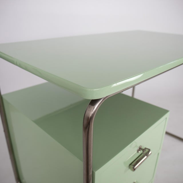 Bauhaus Desk Steel Pipe Chrome Plated Desk, 1930s For Sale - Image 10 of 11