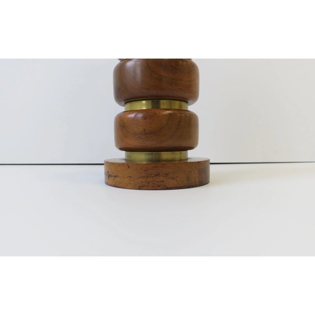 Brown Midcentury Modern Walnut Wood and Brass Table or Desk Lamp For Sale - Image 8 of 13