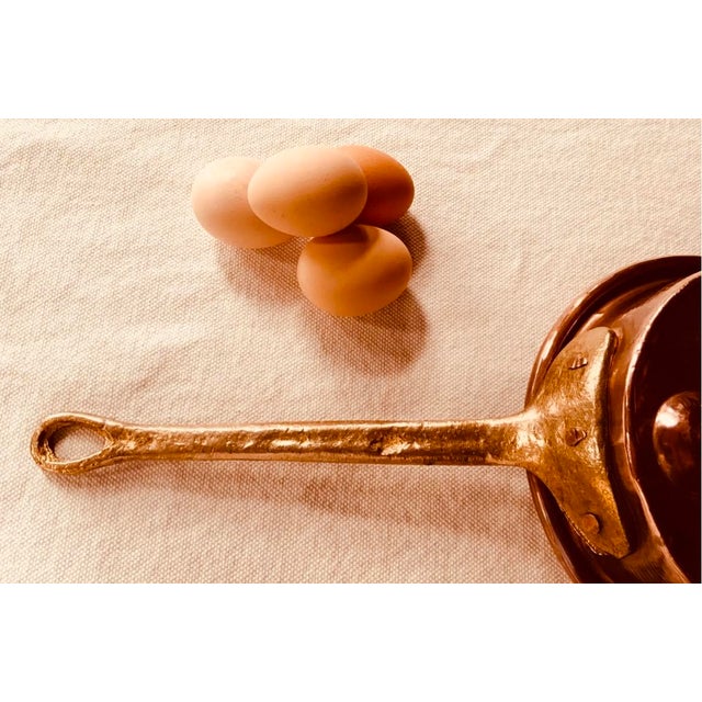 French Copper Pan With Long Handle - Handmade 1950s For Sale - Image 12 of 18