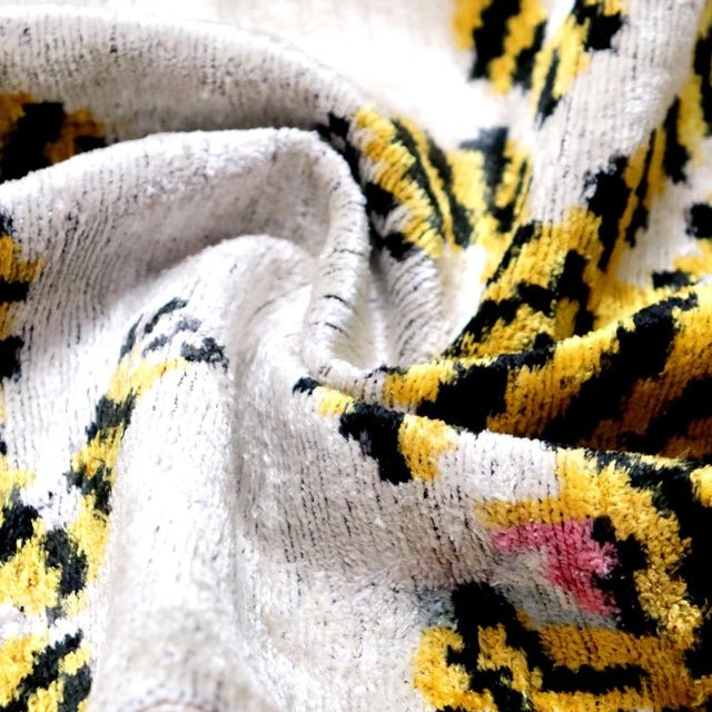 Contemporary Tiger Print Velvet Throw Pillows + Down Insert- Set of 2 For Sale In San Francisco - Image 6 of 9