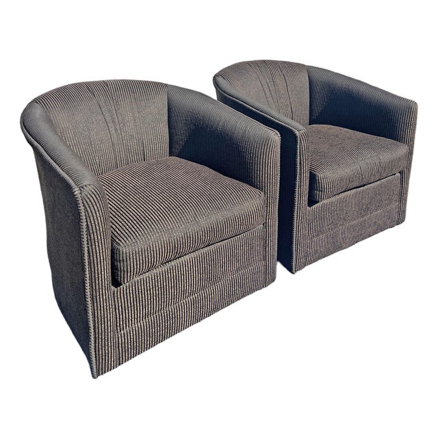 Vintage Modern Design Swivel Lounge Chairs in Milo Baughman Style Design a Pair For Sale
