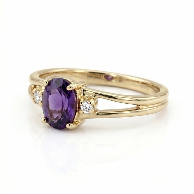Not Yet Made - Made To Order Beautiful Amethyst Wedding Ring - Febraury Birthstone Ring Us (All Sizes Available) For Sale - Image 5 of 5