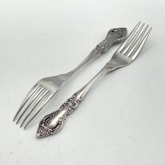 Silver Oneida Northland "Baton Rouge" 95-Piece Flatware Set With Storage Chest (Vintage 1970s/80s Service for 10 + Extras and Serving Pieces) For Sale - Image 8 of 18