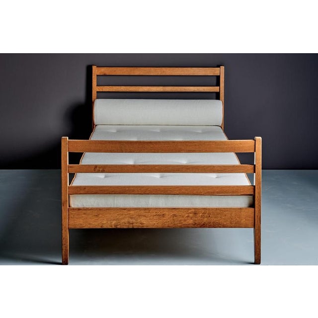 French Daybed in the manner of René Gabriel, 1940s For Sale - Image 4 of 11