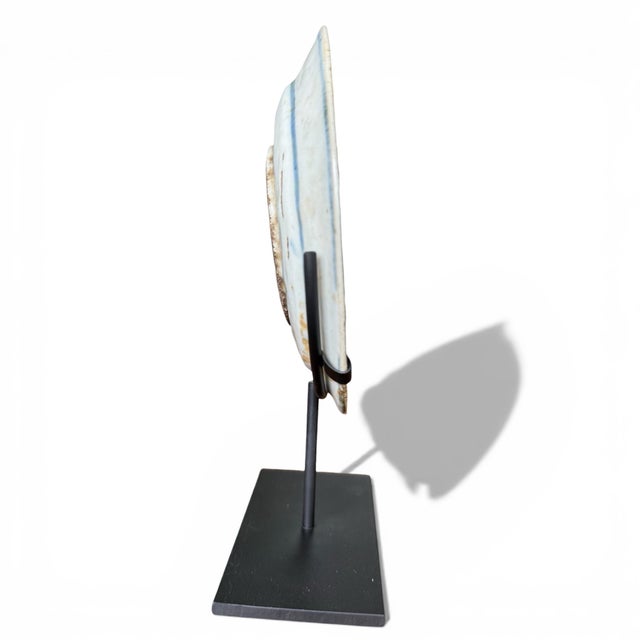 Blue 17th Century Japanese Blue and White Porcelain Plates- A Set of 5 For Sale - Image 8 of 9