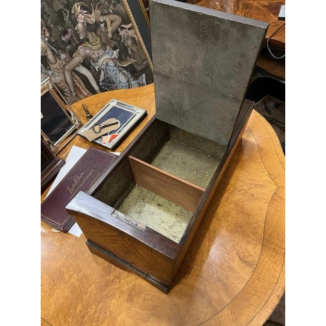 Louis XV French Burl Wood and Marquetry Writing Desk, 1920s For Sale - Image 12 of 14