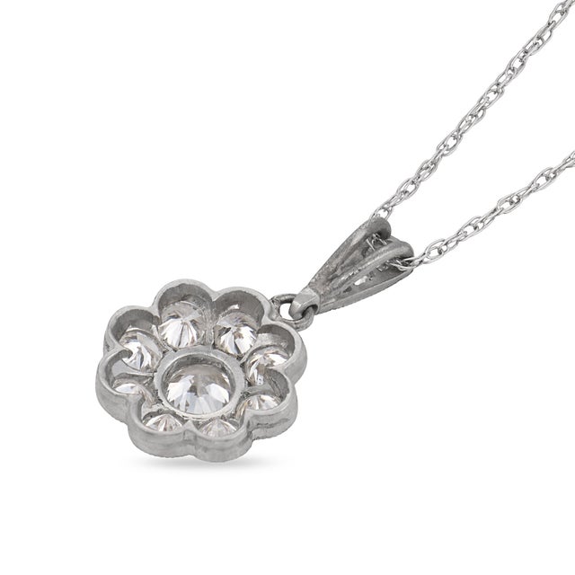 Art Deco Style Diamond Flower Cluster Platinum Pendant Necklace For Sale In Los Angeles - Image 6 of 7