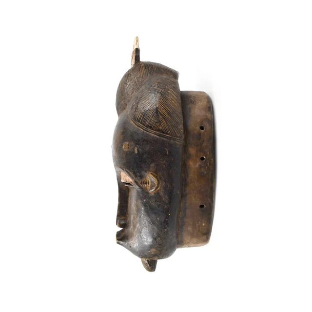 Early 20th Century Yaure Baule Portrait Mask Côte d'Ivoire For Sale - Image 4 of 7
