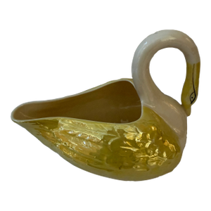 Belleek Swan