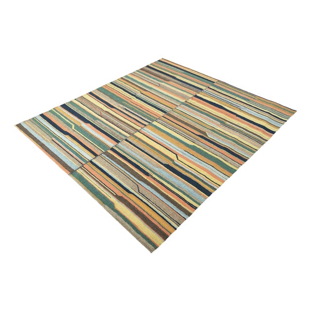 Handwoven Fars Kilim Rug in Wool For Sale