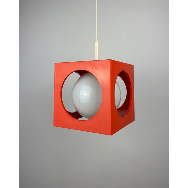 1970s Space Age Minimalistic Yellow Cube Pendant by Richard Essig, Germany, 1970s For Sale - Image 5 of 16