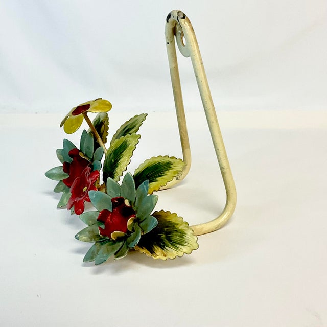 1940s Vintage Italian Boho Chic Flora Tole Hand Picture-Plate Easel Rack, Wall-Mounted or Tabletop For Sale - Image 4 of 11