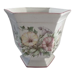 Royal Winton Chantelle Petunie Cache Pot