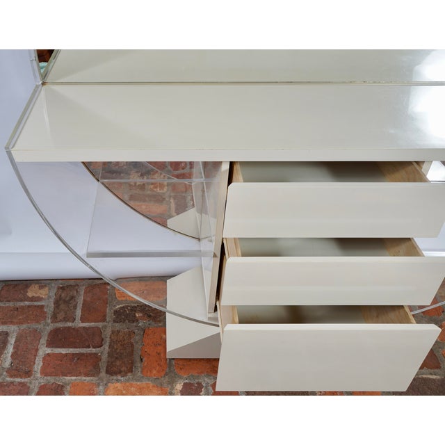 Mid 20th Century Art Deco Modernist Dressing Mirrored Vanity in the Style of H. Pander & Zonen For Sale In Miami - Image 6 of 8