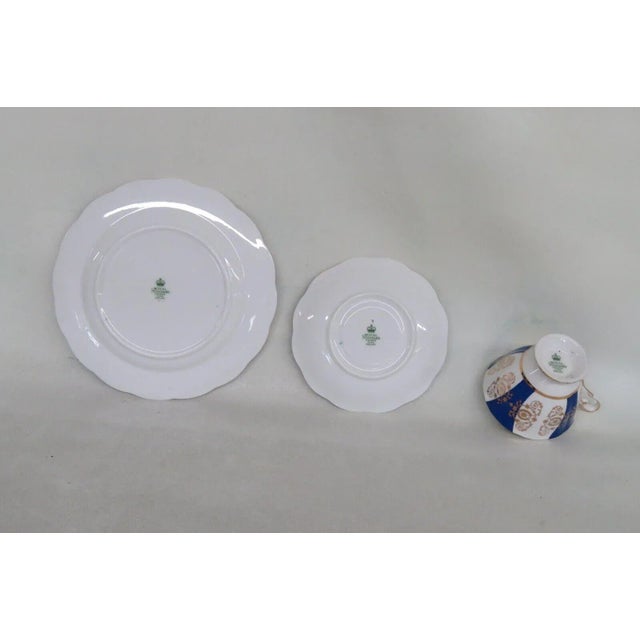 Royal Standard England Bone China Floral Tea Cup Saucer Dessert Plate Set For Sale In Miami - Image 6 of 12
