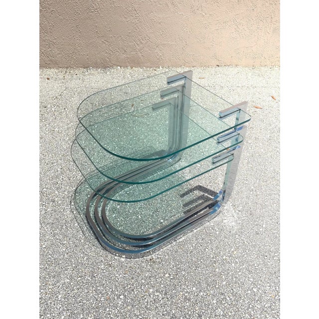 1970s Mid Century Modern Design Institute of America Chrome and Glass Nesting Tables - Set of 3 For Sale - Image 5 of 13