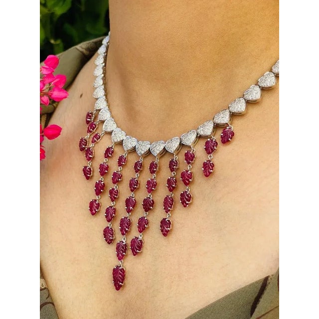Victorian 20.5ct Carved Ruby & 6.25ct Diamond Cluster Drop Necklace in 18k Gold For Sale - Image 4 of 13