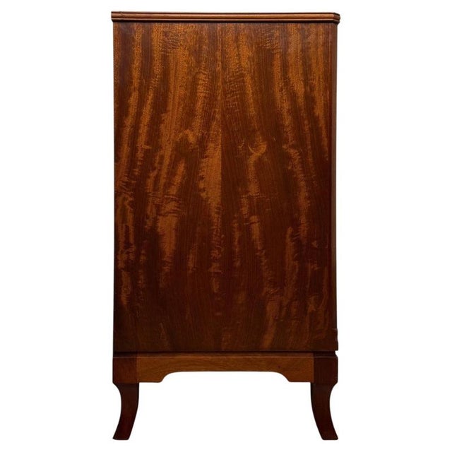 Early 20th Century Antique English Inlaid Mahogany Chest of Drawers, 1890s For Sale - Image 6 of 12