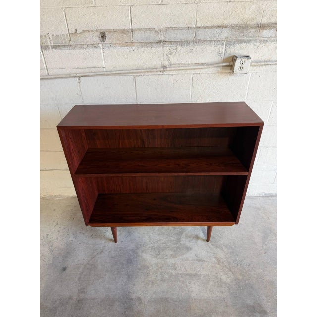Rosewood Bookcase Shelving Unit With Tapered Legs Storage Display Denmark 1960s For Sale - Image 10 of 10