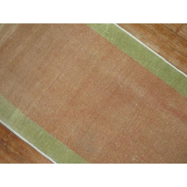 Green Mid 20th Century Anatolian Minimalist Runner rug no.30770 For Sale - Image 8 of 9