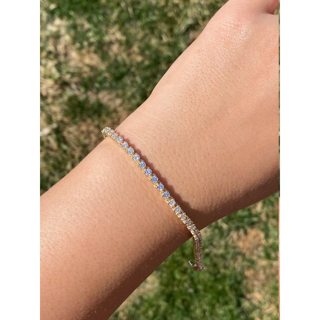 2000 - 2009 The Valley Center: Yellow Gold Martini Set Diamond Bracelet For Sale - Image 5 of 6