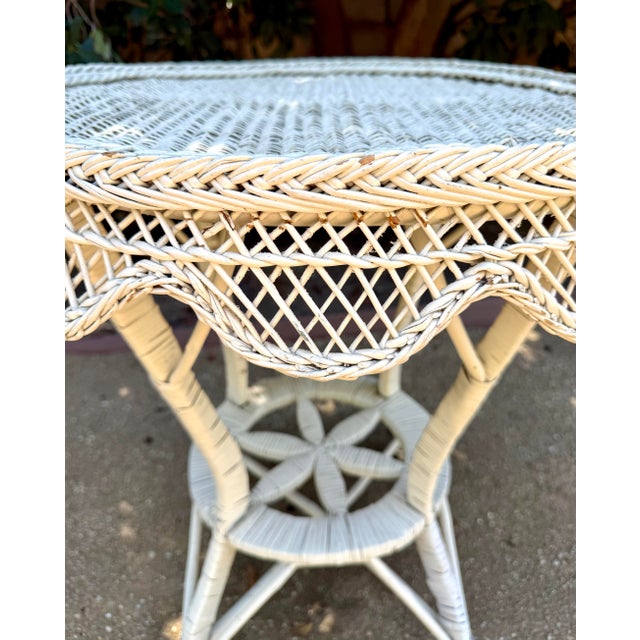 Vintage White Wicker and Rattan Side Table With Scalloped Skirt For Sale - Image 4 of 15