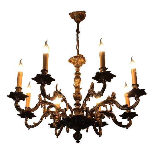 20th Century Rococo Chandelier in Gilded Bronze For Sale