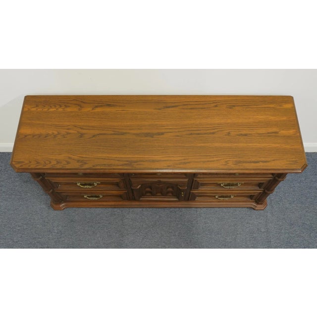 Thomasville Furniture Kenilworth Collection Rustic European Style 68