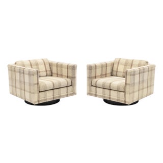 Pair of Vintage Mid Century Model "1461" Swivel Chairs by Harvey Probber For Sale