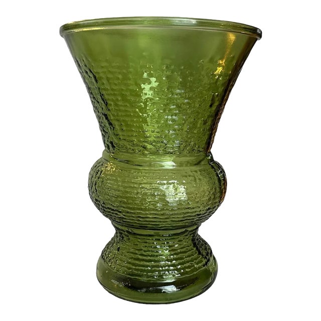1970s Large Anchor Hocking Soreno Green Ripple Texture Glass Vase For Sale