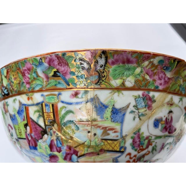 Antique Chinese Rose Medallion Bowl For Sale - Image 16 of 18