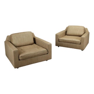 Vintage Lounge Chairs in Fabric, 1960s, Set of 2 For Sale