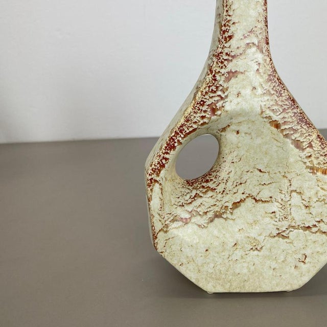 Ceramic Studio Pottery Vase attributed to Bertoncello Schiavon Ceramics, Italy, 1970s For Sale - Image 3 of 18