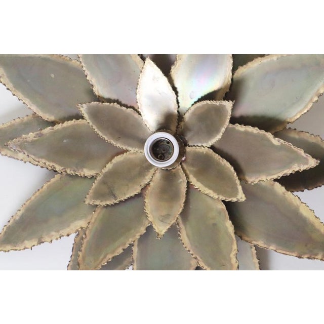 Vintage Floral Brass Wall Sconce by Maison Jansen, 1960s For Sale - Image 4 of 15