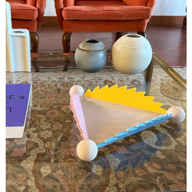 Postmodern Ceramic Centerpiece / Vide Poche Mod. "Parana" 1st Edition, Masanori Umeda, Memphis Milan Italy 1983 For Sale - Image 10 of 16