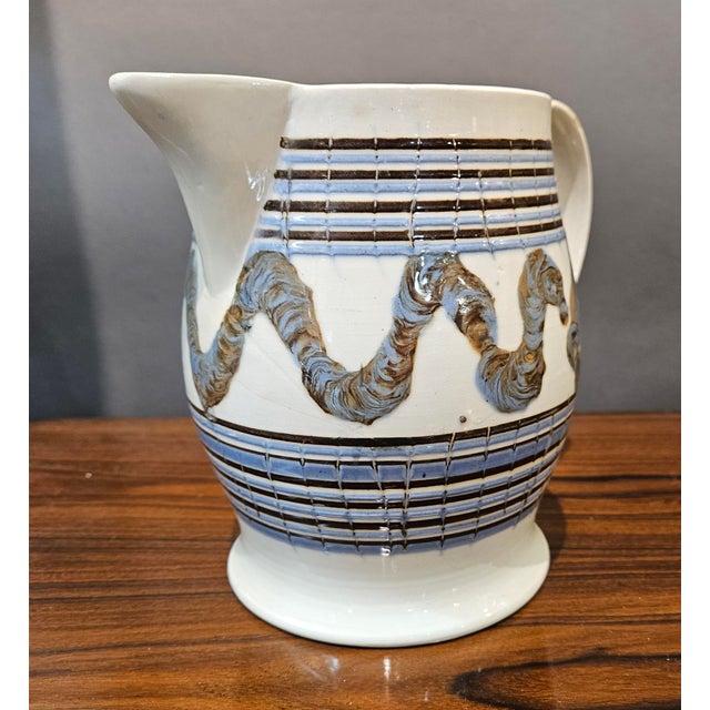 English English Mocha Pottery Creamware Earthworm Jug For Sale - Image 3 of 10