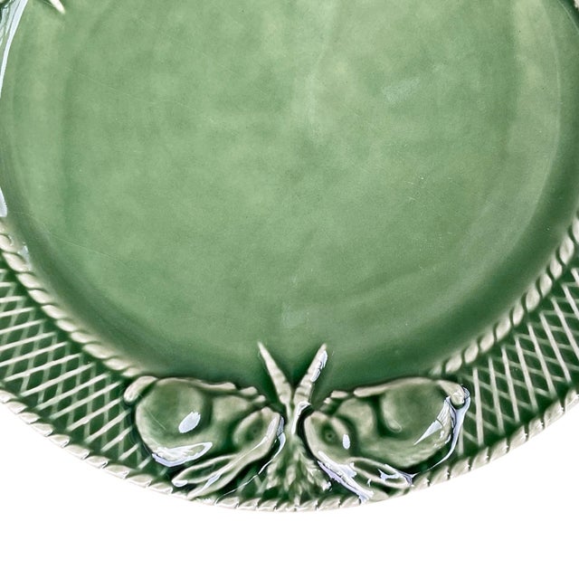 Ceramic Bordallo Pinheiro Bunny Rabbit 4 Dinner Plates Majolica Portugal Late 20th Century For Sale - Image 7 of 9