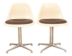 La Fonda Chair Chair Set in Chrome-Plated and Cast Aluminum Frame by Charles and Ray Eames for Vitra, 1961, Set of 2