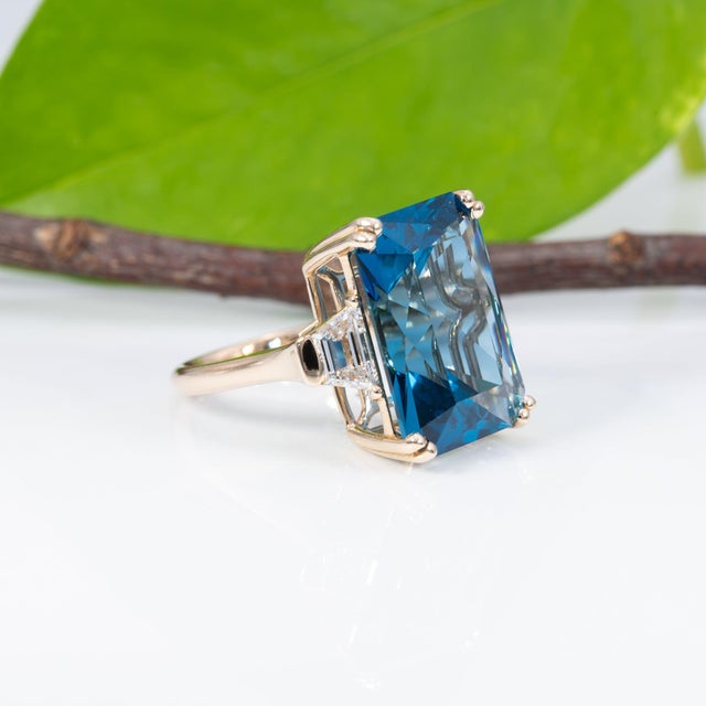 Metal 16.8Ct London Blue Topaz Ring With Lab Diamond Accents: Solid 14k Gold, 18x13mm, Size 6.75 For Sale - Image 7 of 9
