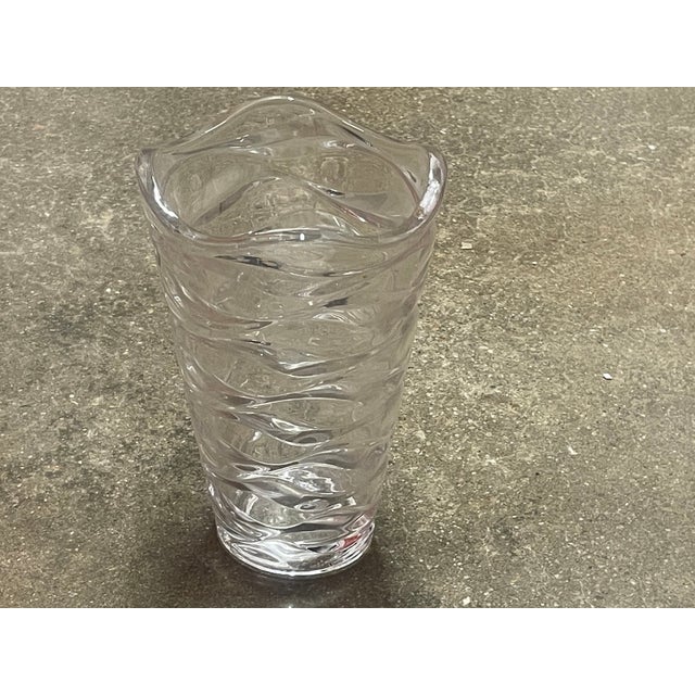 1980s Vintage Mikasa "Atlantic" Sculptural Wave Clear Crystal Vase For Sale - Image 5 of 5