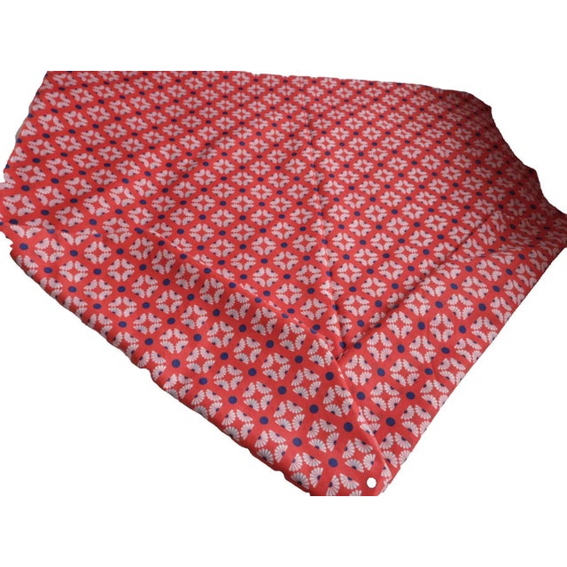 Vintage 1960s 1970s Geometric Red White & Blue Daisy Lightweight Fabric 5 Yards For Sale - Image 4 of 4