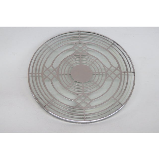 Early 20th Century Silver Plated Glass Trivet Heat Resistant Round Hot Dish Art Deco Style For Sale In Miami - Image 6 of 9