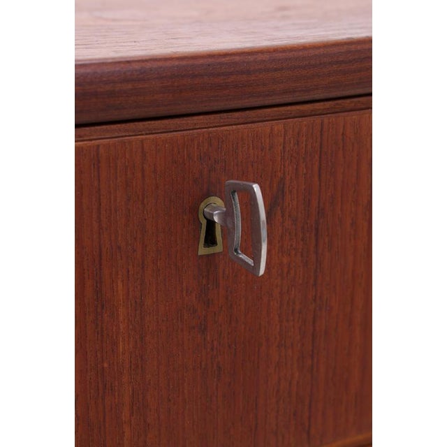 Mid-Century Teak Chest of 6 Drawers, 1960s For Sale - Image 11 of 15