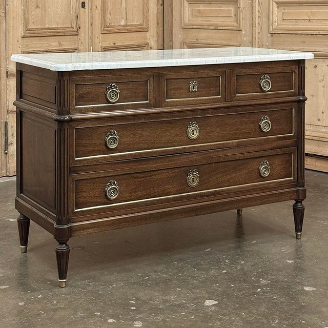 19th Century French Louis XVI Mahogany Commode With Carrara Marble For Sale - Image 4 of 16