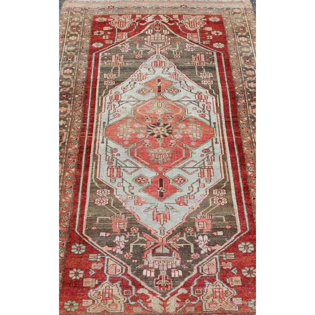 Antique Persian Hamadan Rug with Colorful Geometric Medallion. Keivan Woven Arts / rug EMB-22173-15034, country of origin...