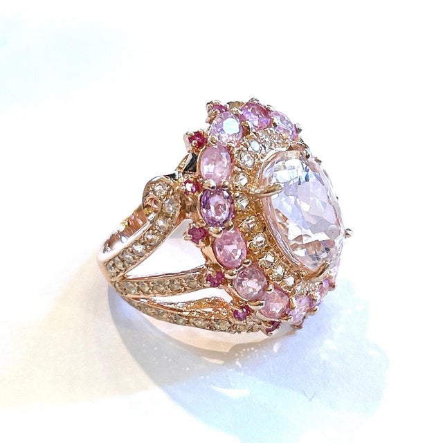 Not Yet Made - Made To Order Bochic “Orient” Pink Sapphire & Pink Kunzite Cluster Ring Set 18K Gold & Silver, Size 4.5 For Sale - Image 5 of 10