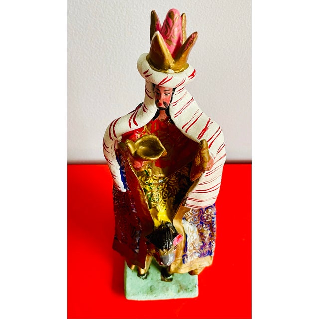 Sculpture Materials Hilario Mendivil 3 Wise Men Magi Nativity Mixed Media Figures 70s Cusco Peru 12” Tall For Sale - Image 7 of 12