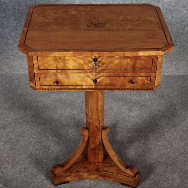 Antique Biedermeier Sewing Table in Birch, 1830 For Sale - Image 6 of 18