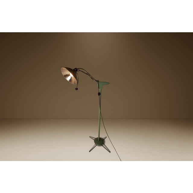 Mid-Century Modern Industrial Patinaed Medical / Surgical 6ft. Floor Lamp by Wilmot Castle, Usa, C. 1960s For Sale In Orlando - Image 6 of 18