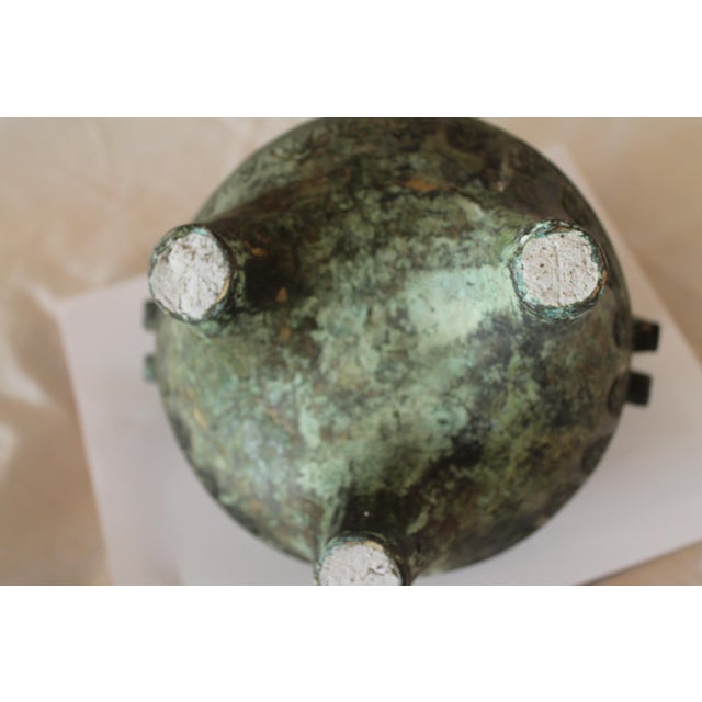 Antique Bronze Tripod Chinese Vassal With 3 Foo Lions on Top and 2 Handles For Sale - Image 4 of 12